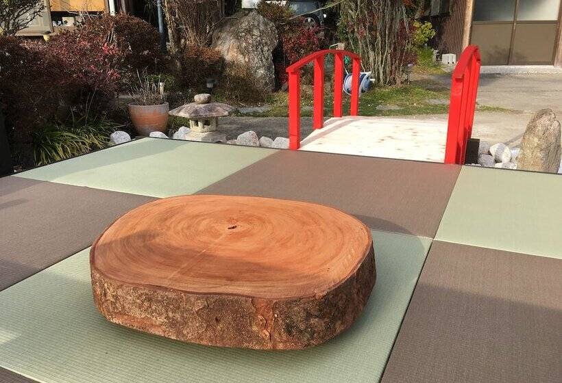 פנסיון Minsyuku Atsuan