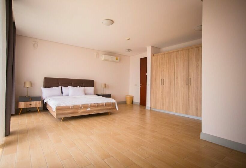 The Bragha Freegate Apartments