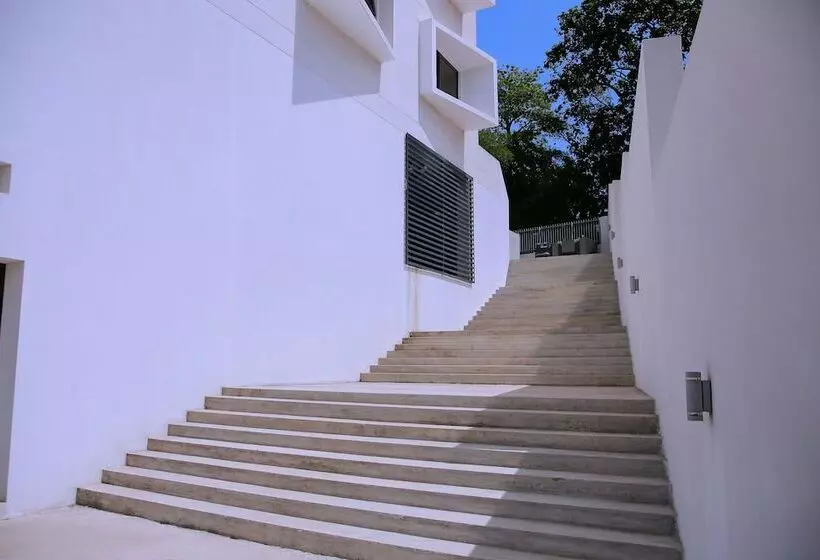 The Bragha Freegate Apartments