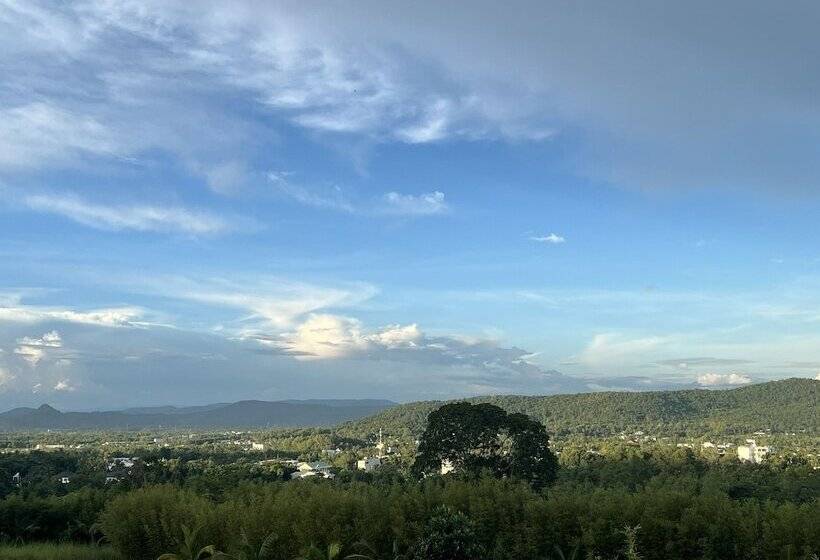 هتل Bungalow Sang Tuoi Mountains