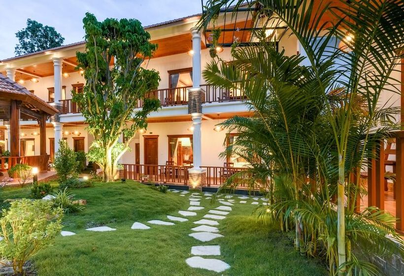 هتل Bungalow Sang Tuoi Mountains