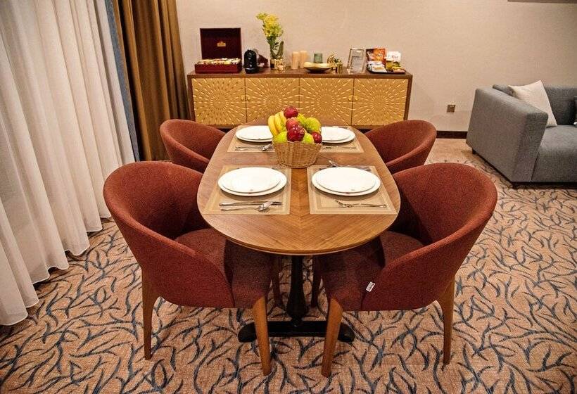 فندق سن داي الزمرد Sunday Emerald