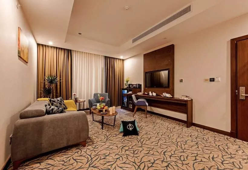 فندق سن داي الزمرد Sunday Emerald