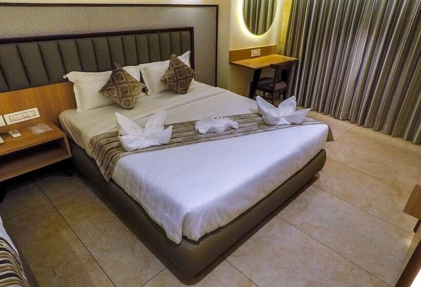 Hotel Rudra Shelter Business