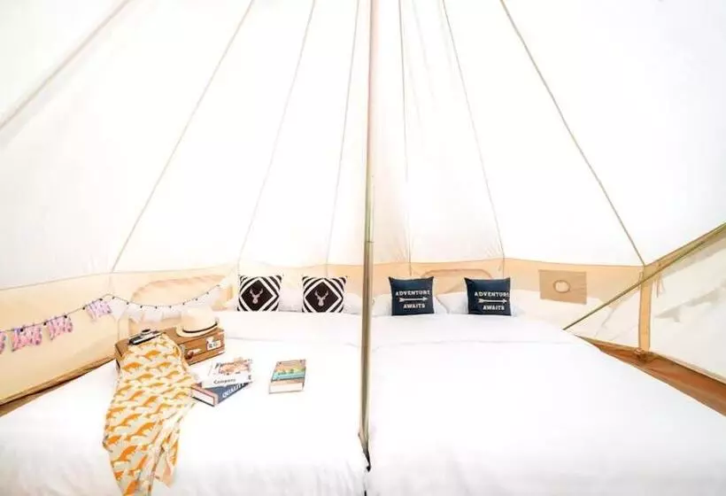 Hotelli The Campster Kanchanaburi