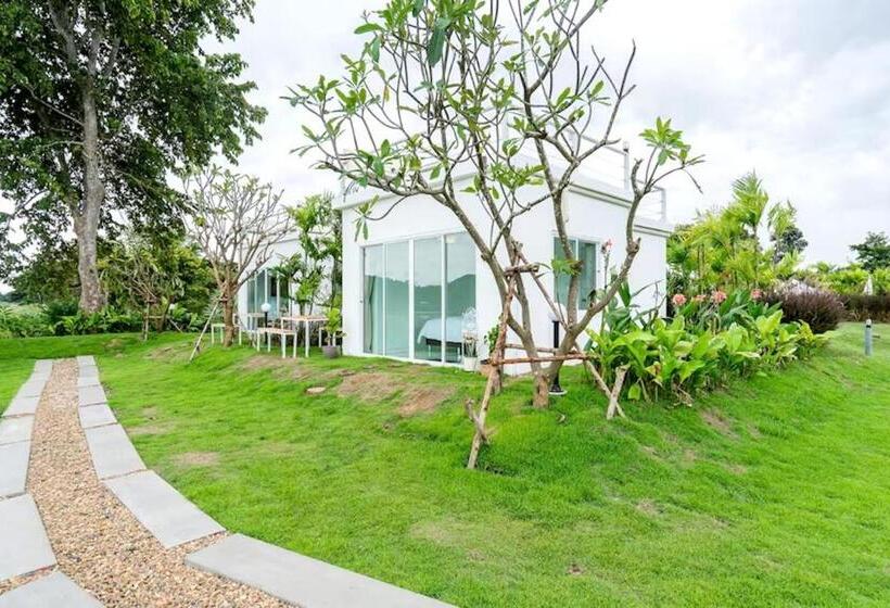 فندق The Campster Kanchanaburi