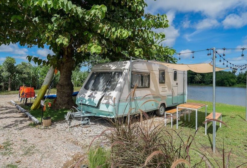 فندق The Campster Kanchanaburi