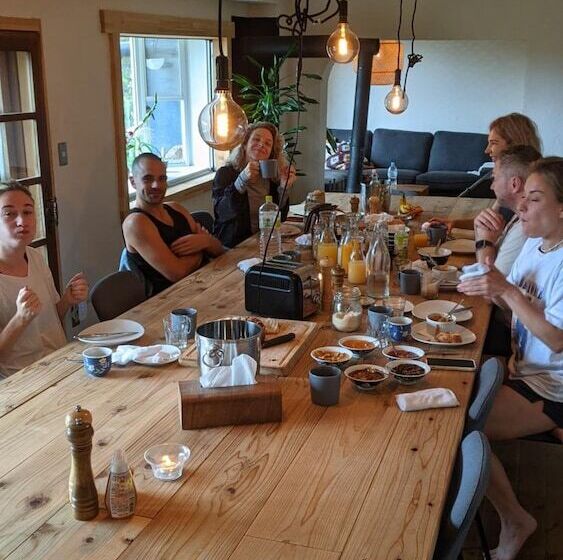 Pensió Japan Snowsports