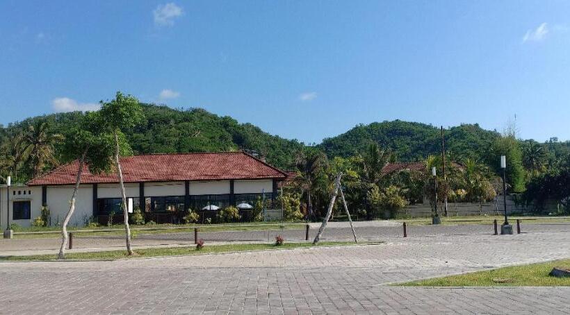 פנסיון Kuta Paradise