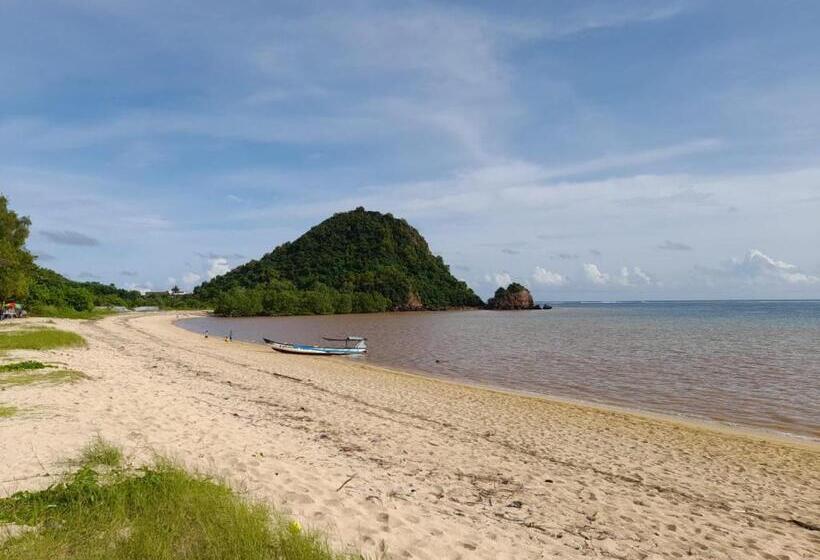 פנסיון Kuta Paradise