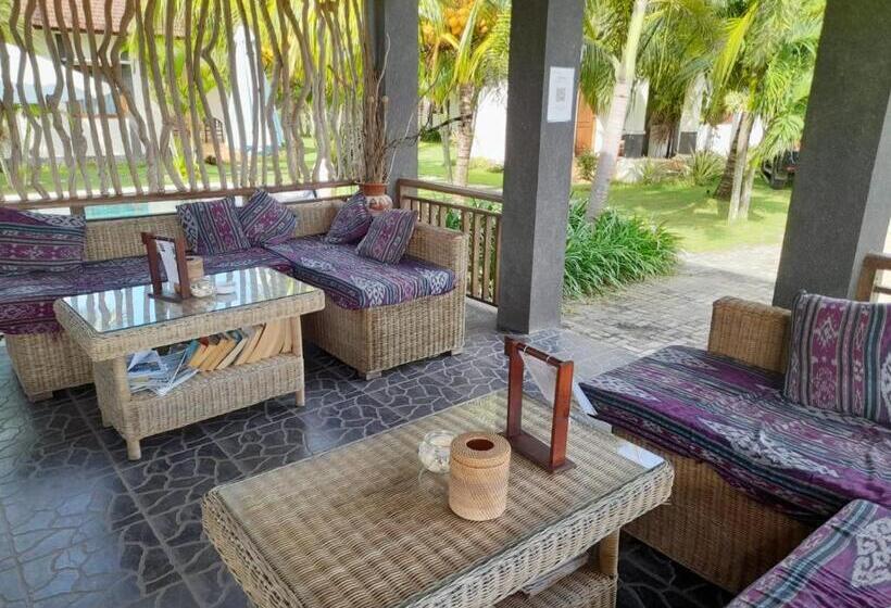 פנסיון Kuta Paradise