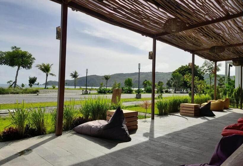 פנסיון Kuta Paradise