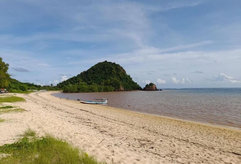 פנסיון Kuta Paradise