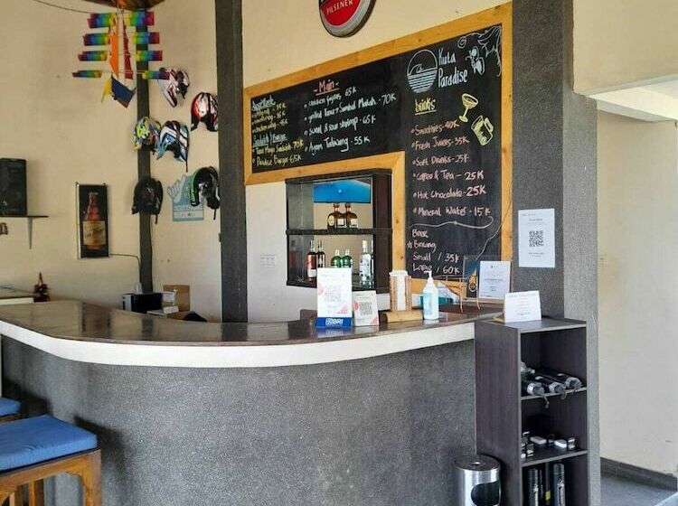 פנסיון Kuta Paradise