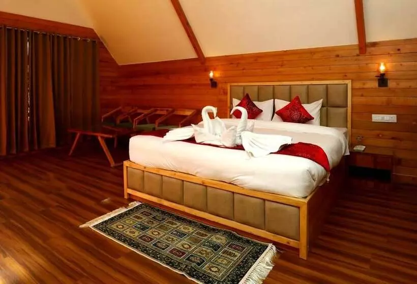 Lomakeskus Banjara Mountain Retreat Chail Hills