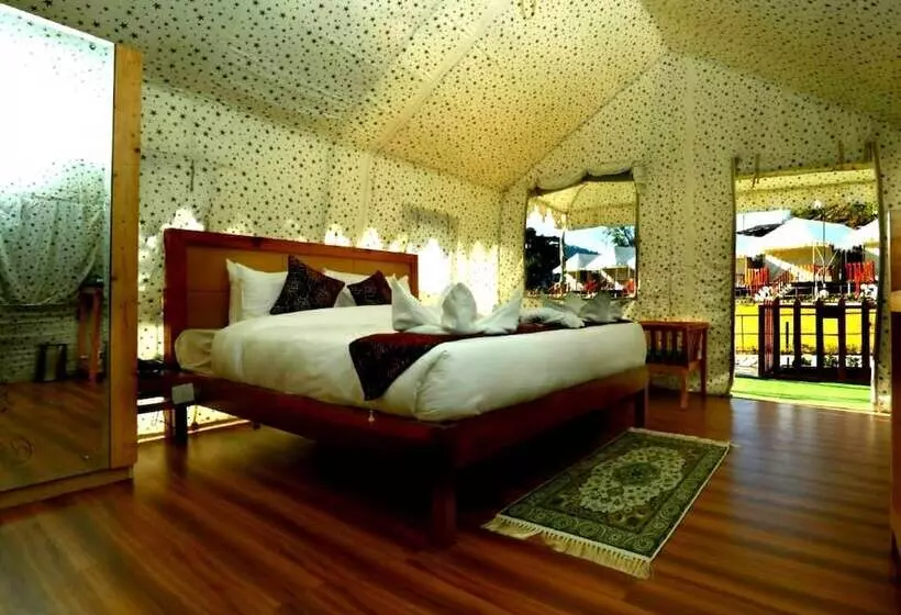 Lomakeskus Banjara Mountain Retreat Chail Hills