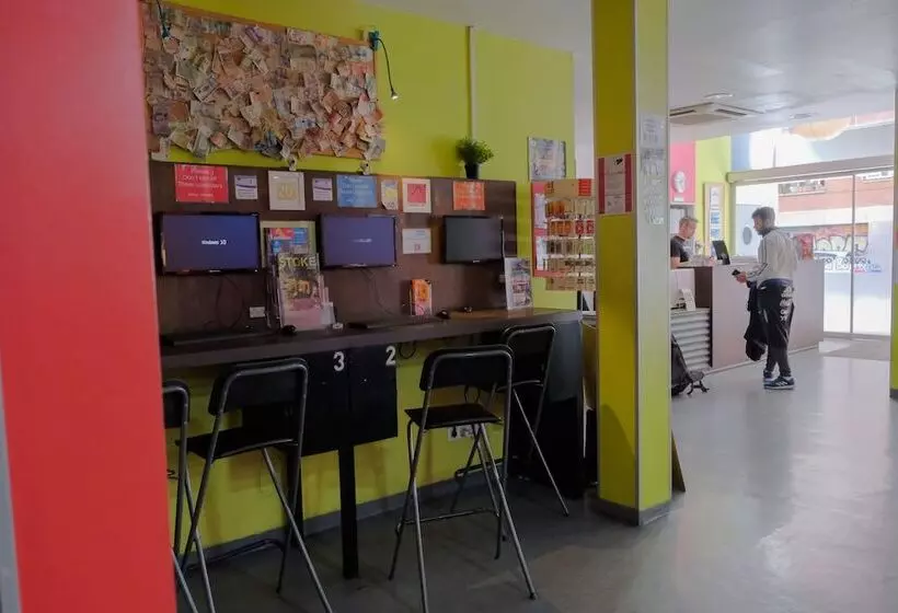 Hellobcn Youth Hostel Barcelona