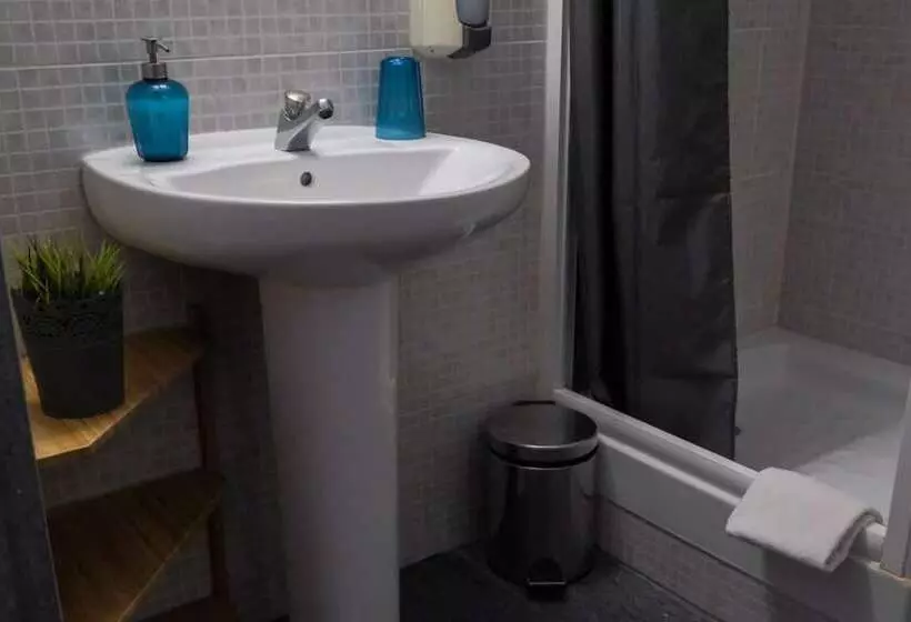 Hellobcn Youth Hostel Barcelona