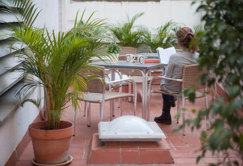 Hellobcn Youth Hostel Barcelona