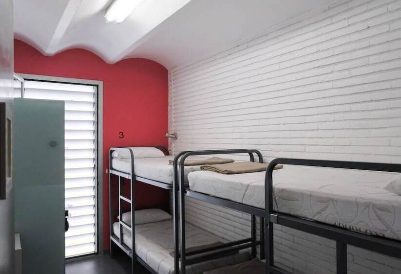 Hellobcn Youth Hostel Barcelona