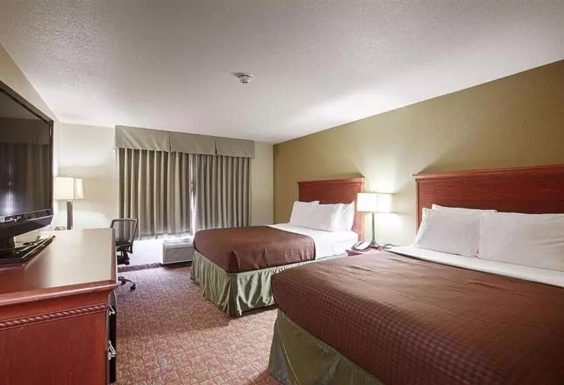 Heritage Hotel And Suites