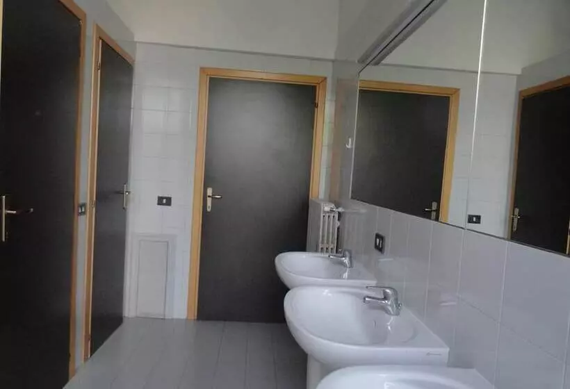 여관 Ostello Del Chianti