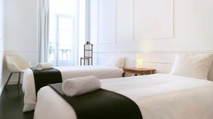 Hostal Travellers House