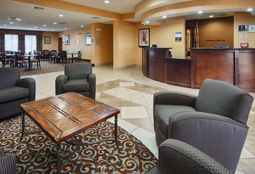 בית מלון כפרי Best Western Bastrop Pines Inn
