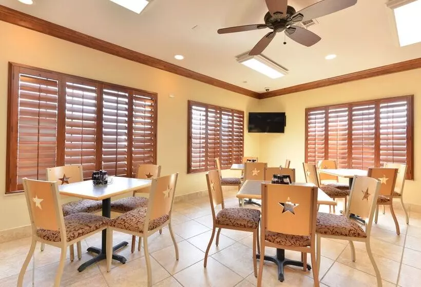 酒店 Best Western Regency Inn & Suites