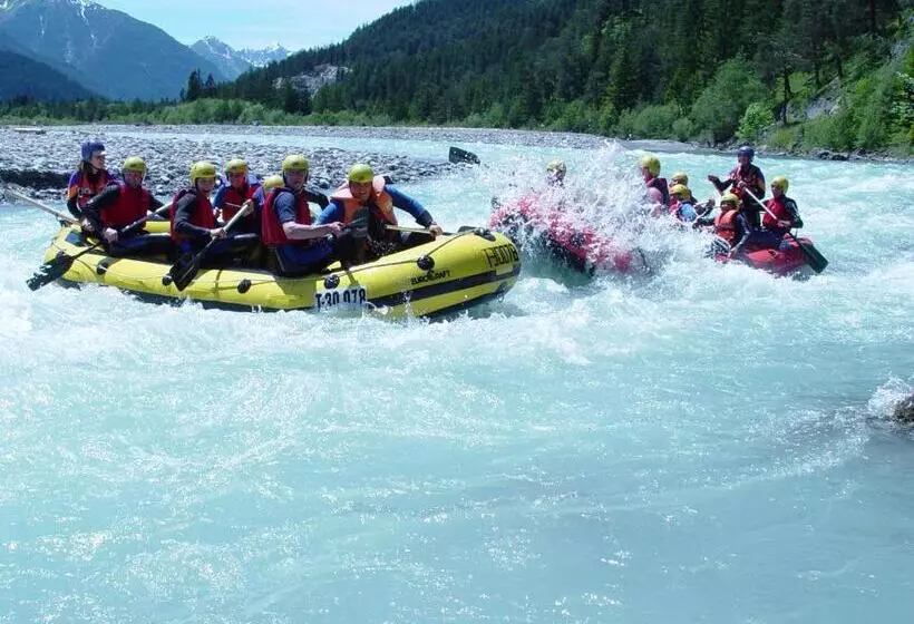 ホテル Gasthof Bären