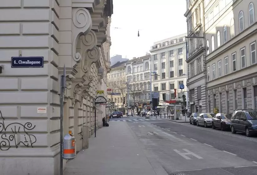 هتل K+t Boardinghouse