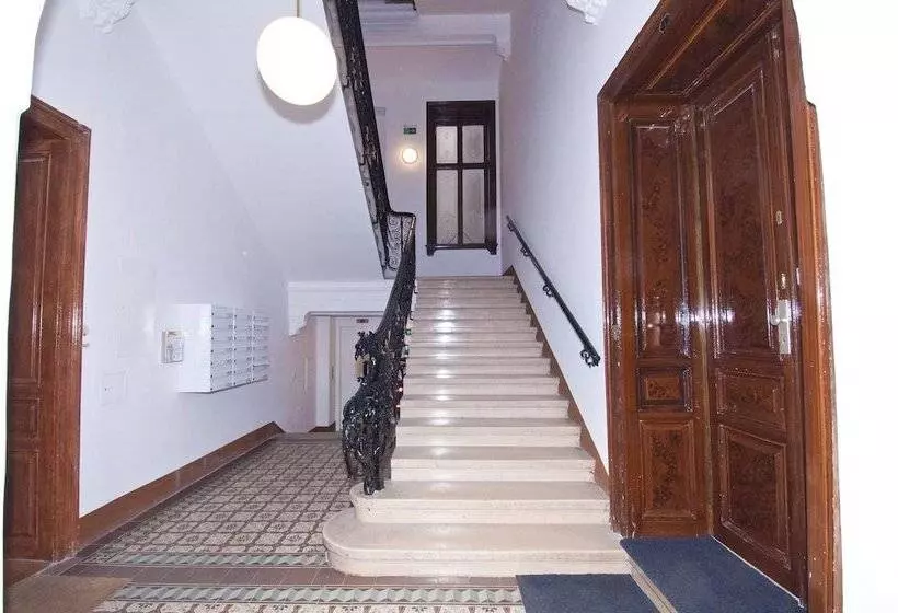 هتل K+t Boardinghouse