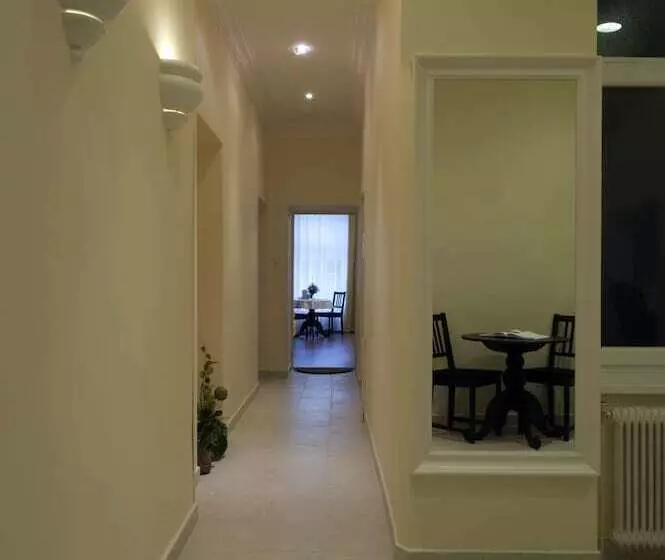 هتل K+t Boardinghouse