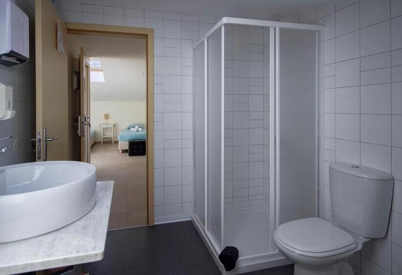 בית מלון כפרי Peniche Surfcamp Hostel