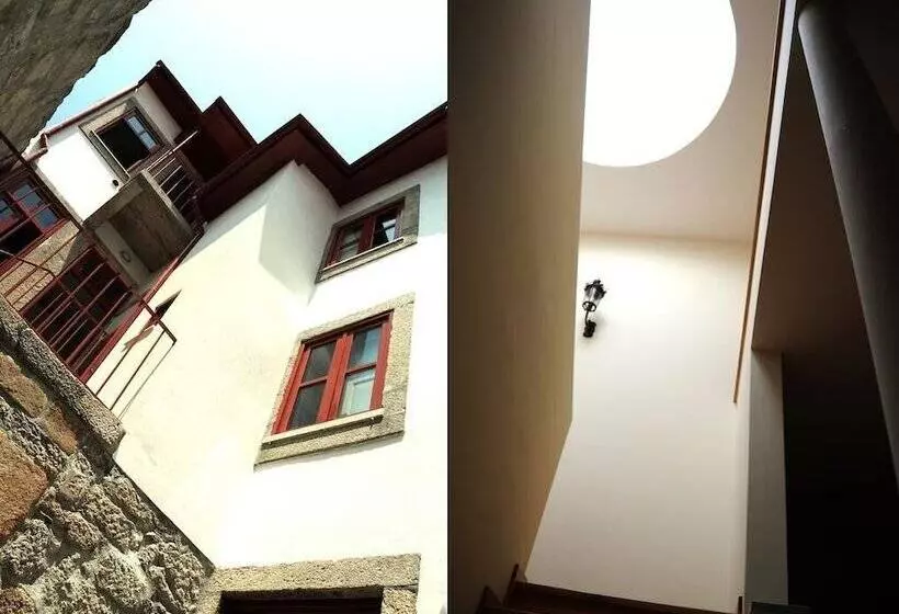 هتل The Poets Inn