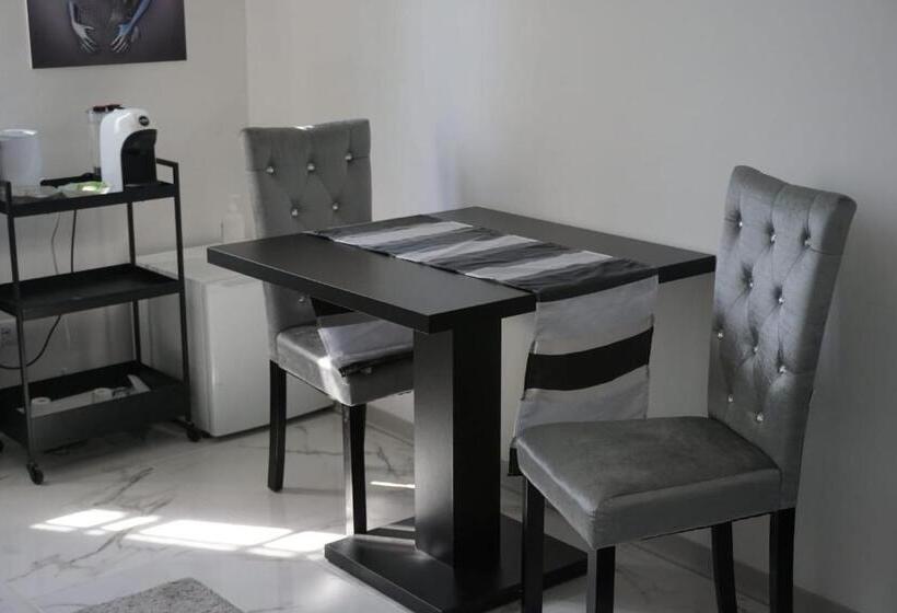 Пансион Notte Rosa Suites & Relax