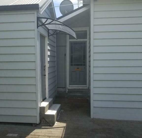 Bed & Breakfast Chez Tiaré   The Private Wing