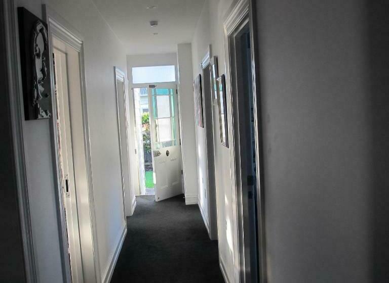 Bed & Breakfast Chez Tiaré   The Private Wing