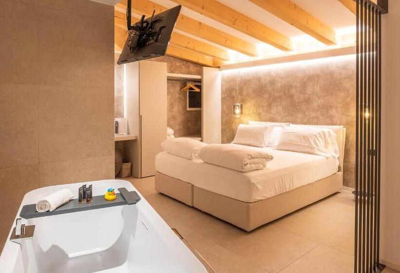 בית מלון כפרי Relais Limonaia   Suites & Garden Spa