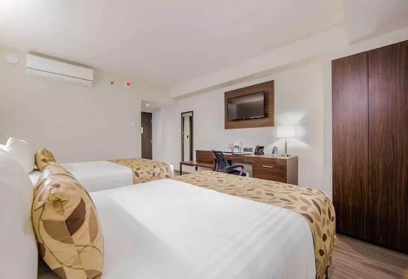 ホテル Sleep Inn Guadalajara Galerias