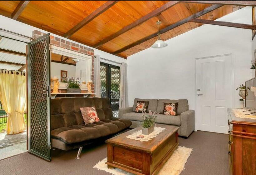 مبيت وإفطار Pademelon Park Bnb