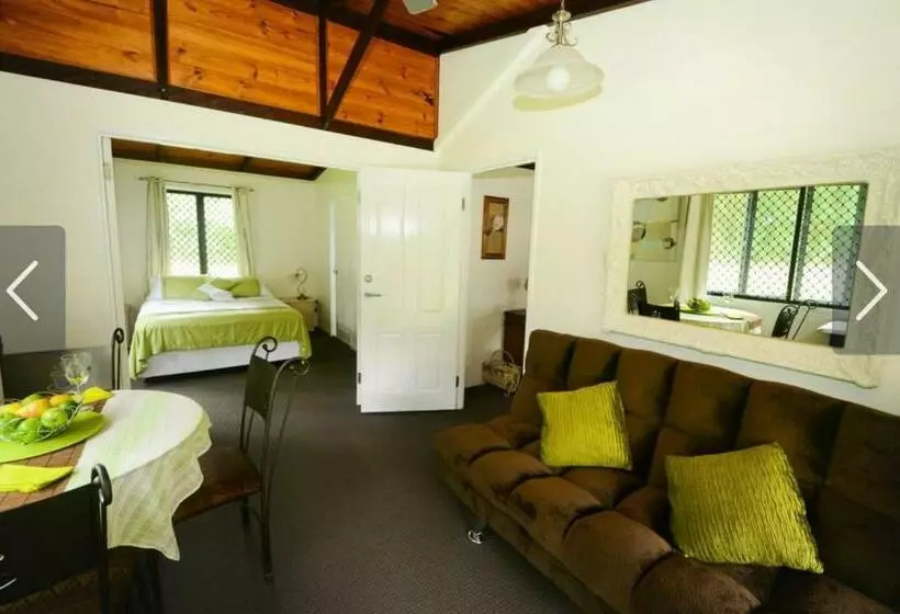 Aamiaismajoitus (B&B) Pademelon Park Bnb