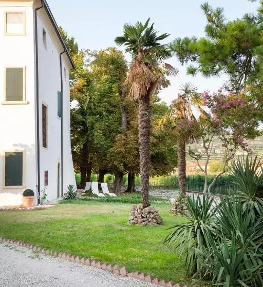 ベッドアンドブレックファースト Villa Guarienti Valpolicella