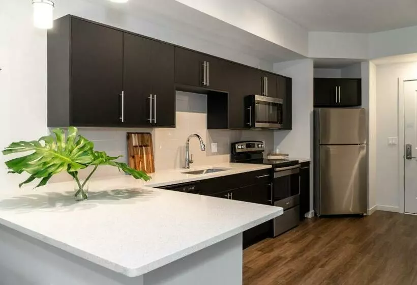 Business District Apartments By Barsala