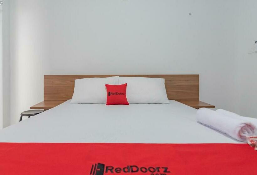 Szálloda Redliving Apartemen Mekarwangi Square Agus 1 Tower A
