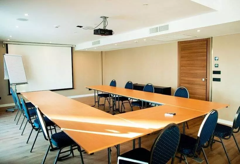 هتل Stein Collection