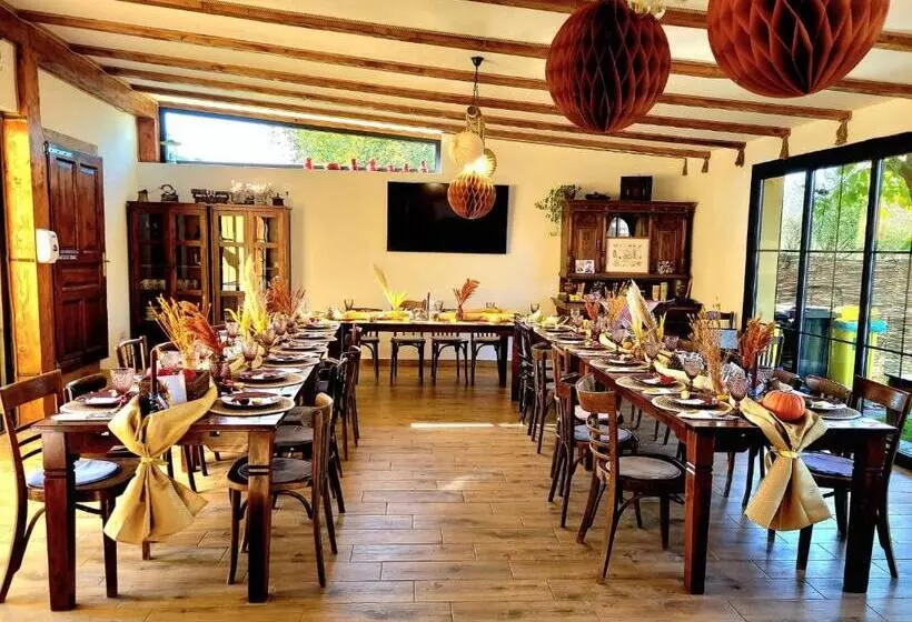 Joyard   Pensiune & Parc