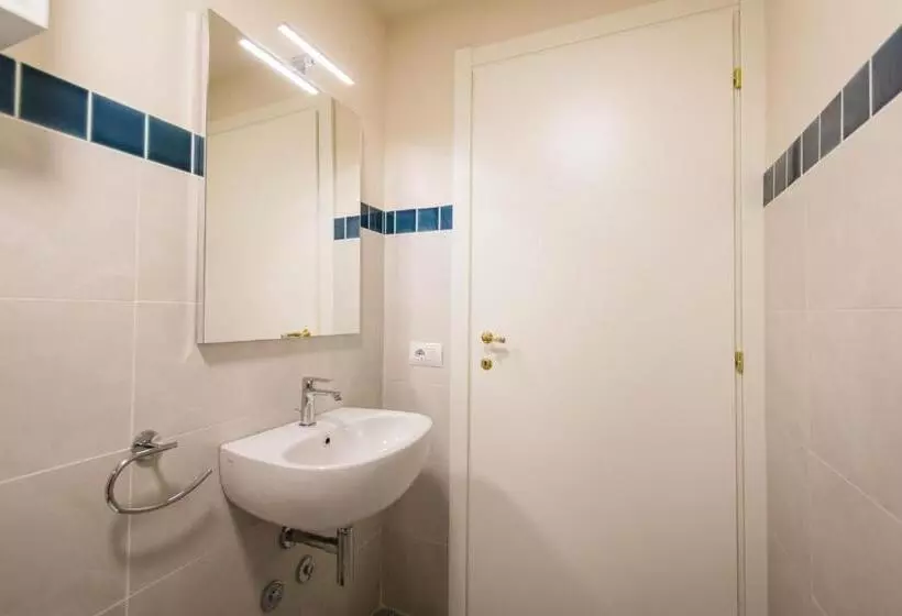 تختخواب و صبحانه Hortensia Garden