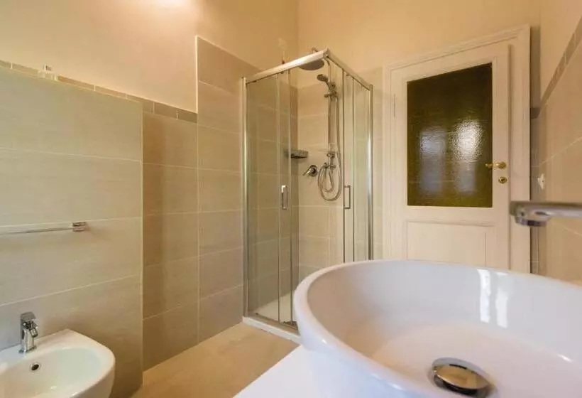 تختخواب و صبحانه Hortensia Garden