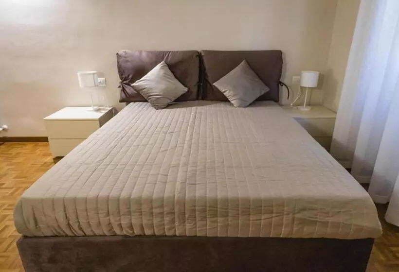 تختخواب و صبحانه Hortensia Garden